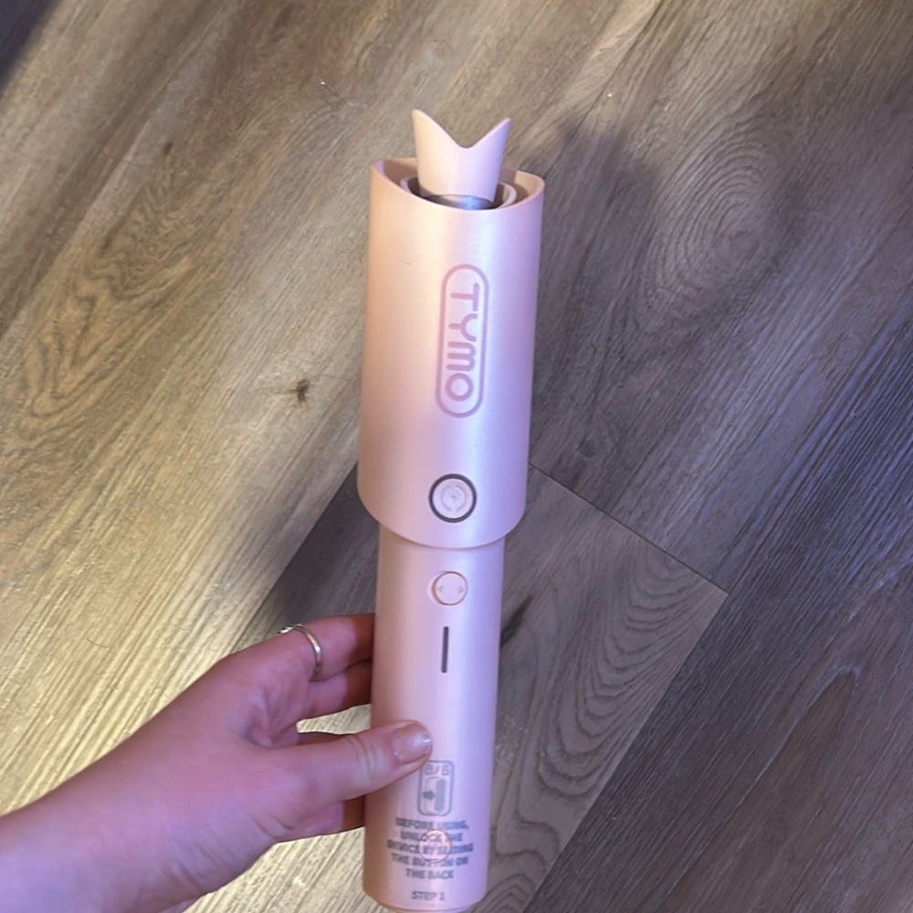 Tymo curlgo brand new never used